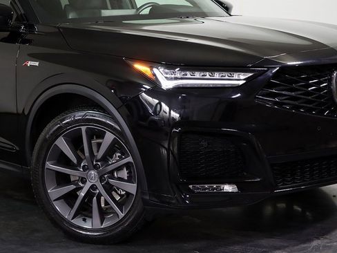 Certified 2025 Acura MDX A-Spec image 8