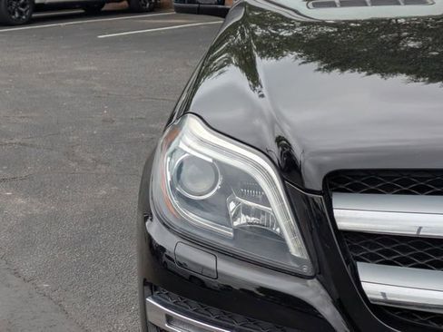 Used 2014 Mercedes-Benz GL 350 BlueTEC 4MATIC image 10