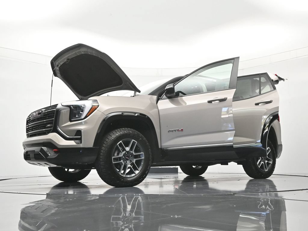 Used 2026 GMC Terrain AT4 w/ Technology Package II AWD/4WD image 49