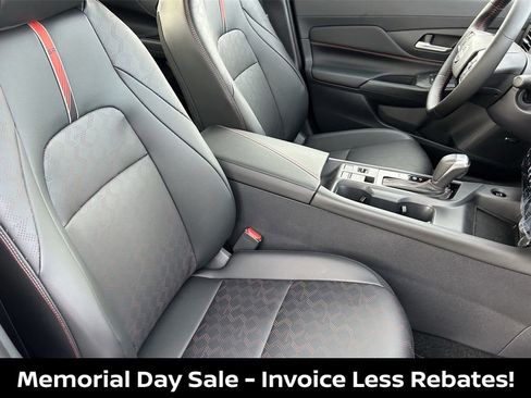 New 2026 Nissan Sentra SR w/ SR Premium Package FWD image 15