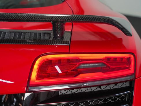 Used 2014 Audi R8 V10 AWD/4WD image 23
