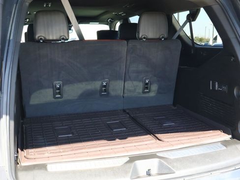 Used 2024 GMC Yukon XL Denali Ultimate image 29