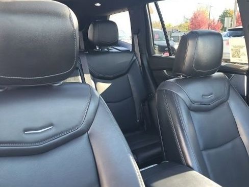 Used 2023 Cadillac XT6 Sport image 20