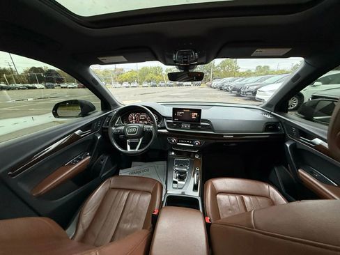 Used 2019 Audi Q5 2.0T Premium Plus w/ Premium Plus Package image 17