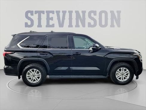 Certified 2023 Toyota Sequoia SR5 w/ SR5 Premium Package AWD/4WD image 6