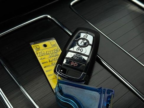 New 2026 Lincoln Aviator AWD image 45