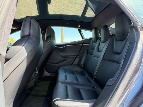 Used 2019 Tesla Model S 75D AWD/4WD image 17