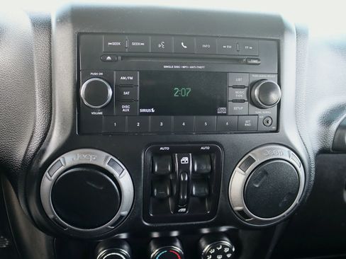 Used 2016 Jeep Wrangler Unlimited Sport AWD/4WD image 20