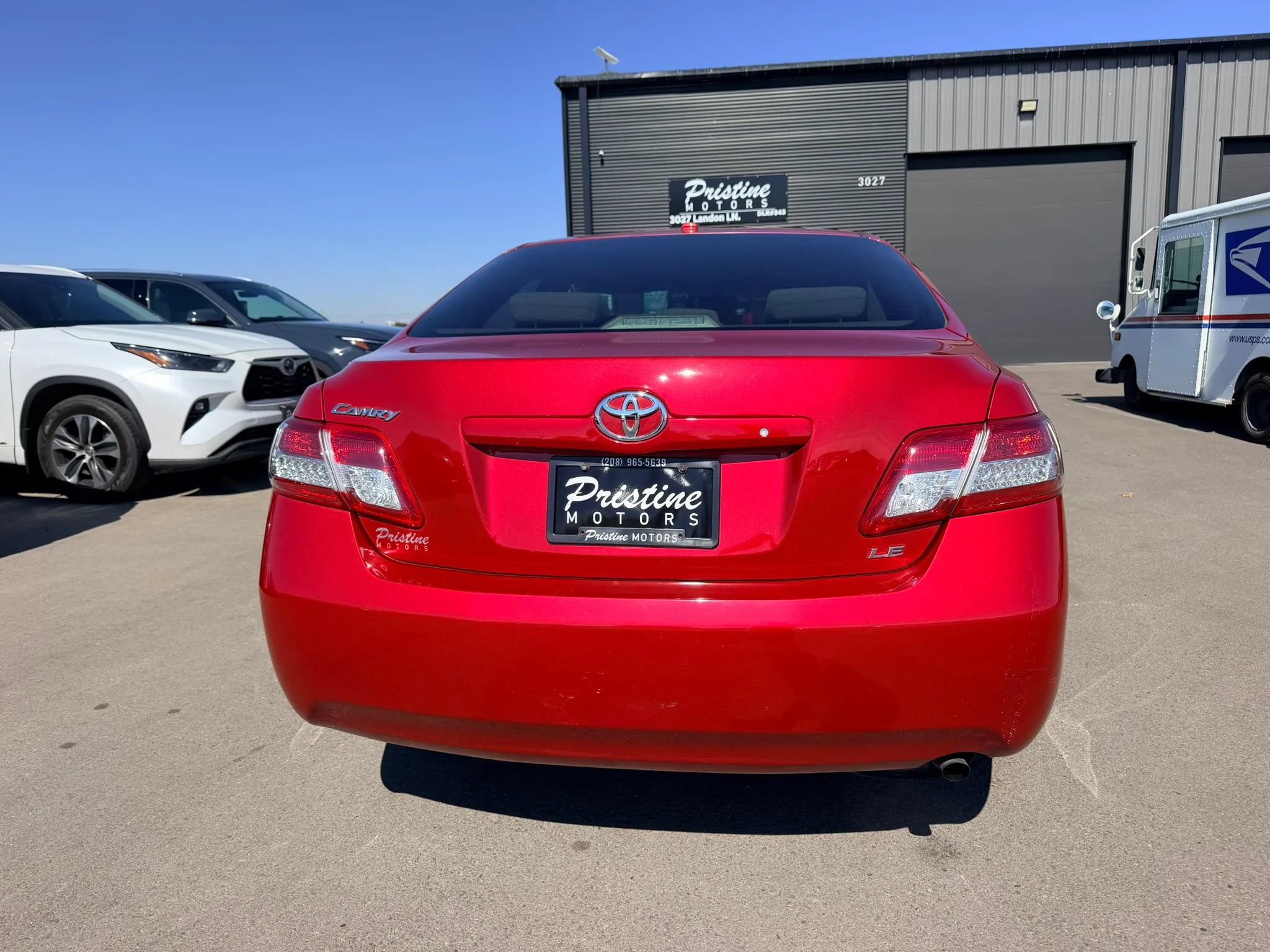 Used 2010 Toyota Camry LE FWD image 5