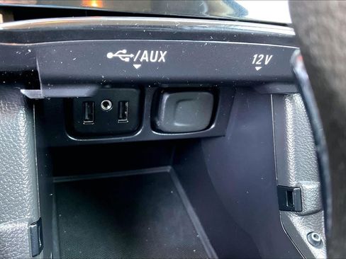 Used 2020 Buick Encore Preferred FWD image 30