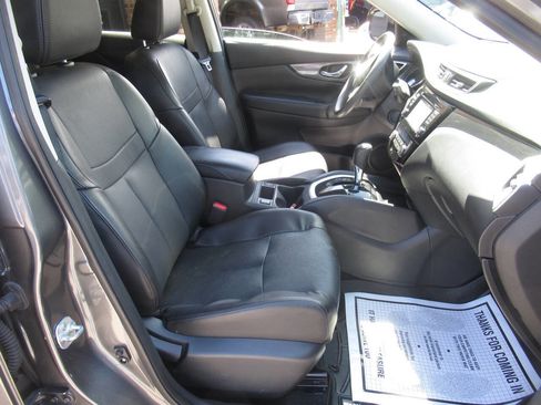 Used 2016 Nissan Rogue SL w/ SL Premium Package AWD/4WD image 8