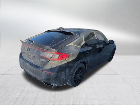 Used 2024 Honda Civic Sport Touring image 4