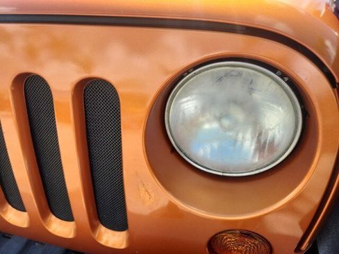 Used 2011 Jeep Wrangler Sport AWD/4WD image 22