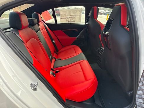 New 2026 BMW M5 Base image 25