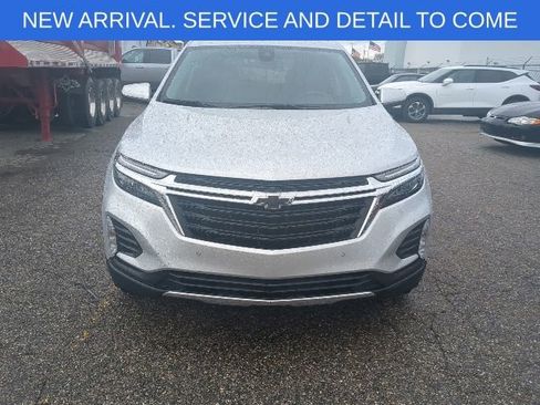 Certified 2022 Chevrolet Equinox LT FWD image 11