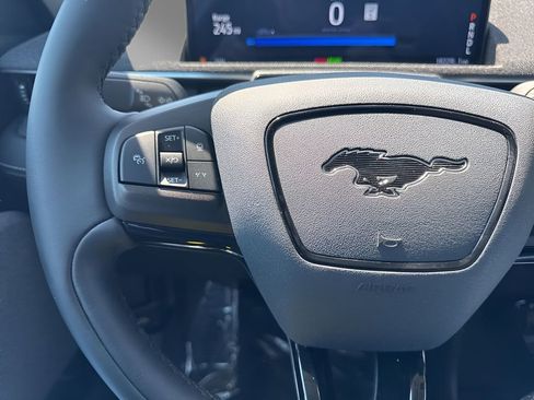 Used 2023 Ford Mustang Mach-E Premium image 15
