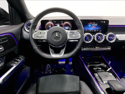 Certified 2023 Mercedes-Benz GLB 250 image 6