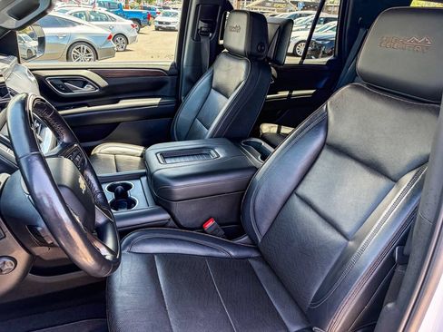 Used 2024 Chevrolet Tahoe High Country w/ Advanced Technology Package AWD/4WD image 37