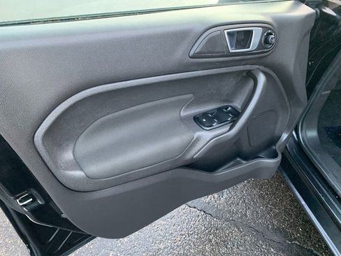 Used 2015 Ford Fiesta SE w/ Equipment Group 201A image 18