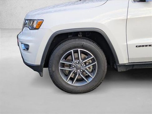 Used 2021 Jeep Grand Cherokee Limited w/ Trailer Tow Group IV image 24