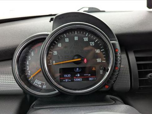 Used 2016 MINI Cooper 2-Door Hardtop FWD image 22