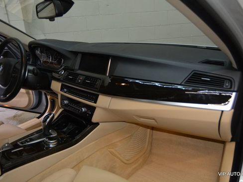 Used 2014 BMW 550i xDrive Sedan AWD/4WD image 10