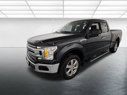 Used 2018 Ford F150 XLT w/ Equipment Group 301A Mid image 3