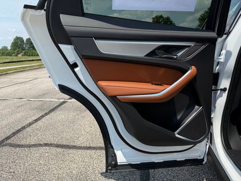 New 2026 Jaguar F-PACE R-Dynamic S image 13