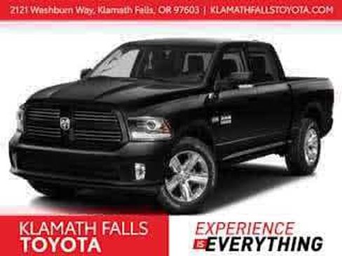 Used 2017 RAM 1500 Express w/ Black Ram 1500 Express Group image 2