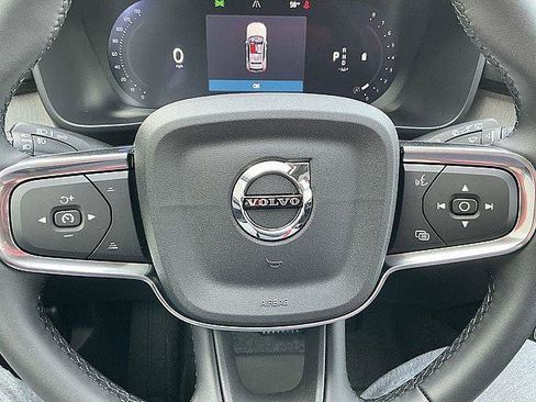 New 2026 Volvo XC40 B5 Plus w/ Protection Package Premier AWD/4WD image 21