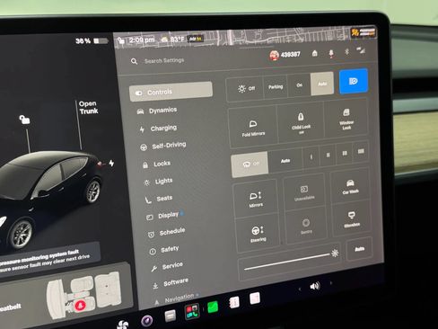 Used 2021 Tesla Model Y Long Range AWD/4WD image 31