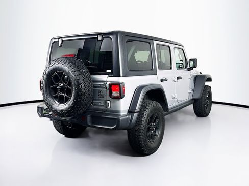 Used 2024 Jeep Wrangler Unlimited AWD/4WD image 9