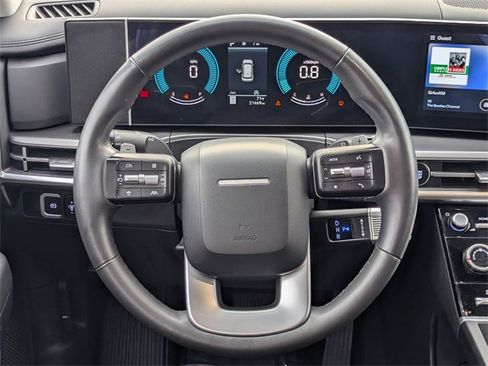 Used 2025 Hyundai Santa Fe SE image 21