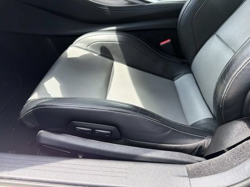 Used 2019 Mercedes-Benz AMG GT Roadster image 15