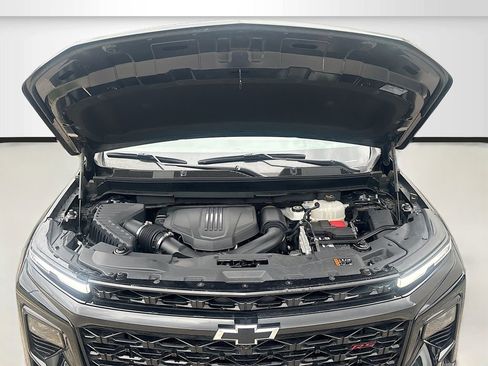Used 2024 Chevrolet Traverse RS w/ LPO, Floor Liner Package AWD/4WD image 34