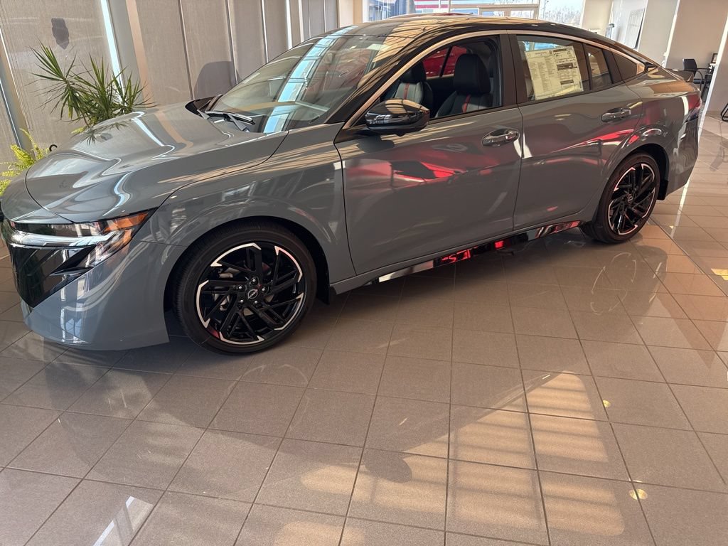 New 2026 Nissan Sentra SR w/ SR Premium Package FWD image 1