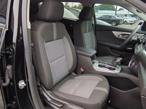 Certified 2023 Chevrolet Blazer LT image 26
