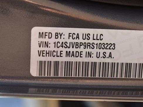 Used 2024 Jeep Wagoneer Series II AWD/4WD image 45