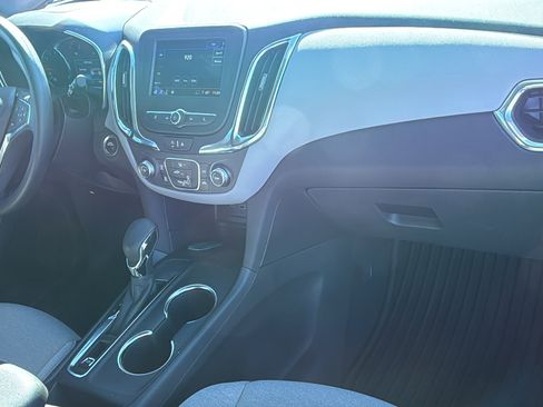 Used 2024 Chevrolet Equinox LS w/ LS Convenience Package image 12