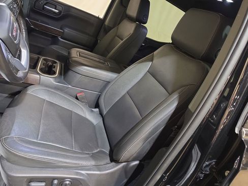 Used 2021 GMC Sierra 1500 SLT w/ SLT Premium Package AWD/4WD image 13