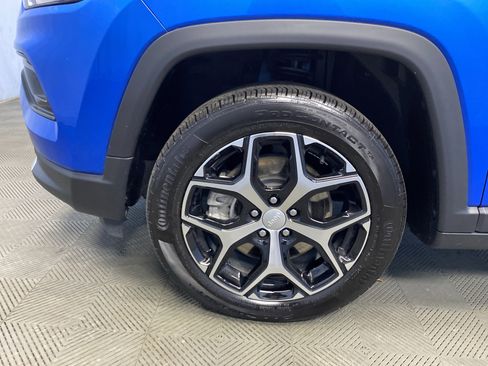 Certified 2024 Jeep Compass Limited image 49