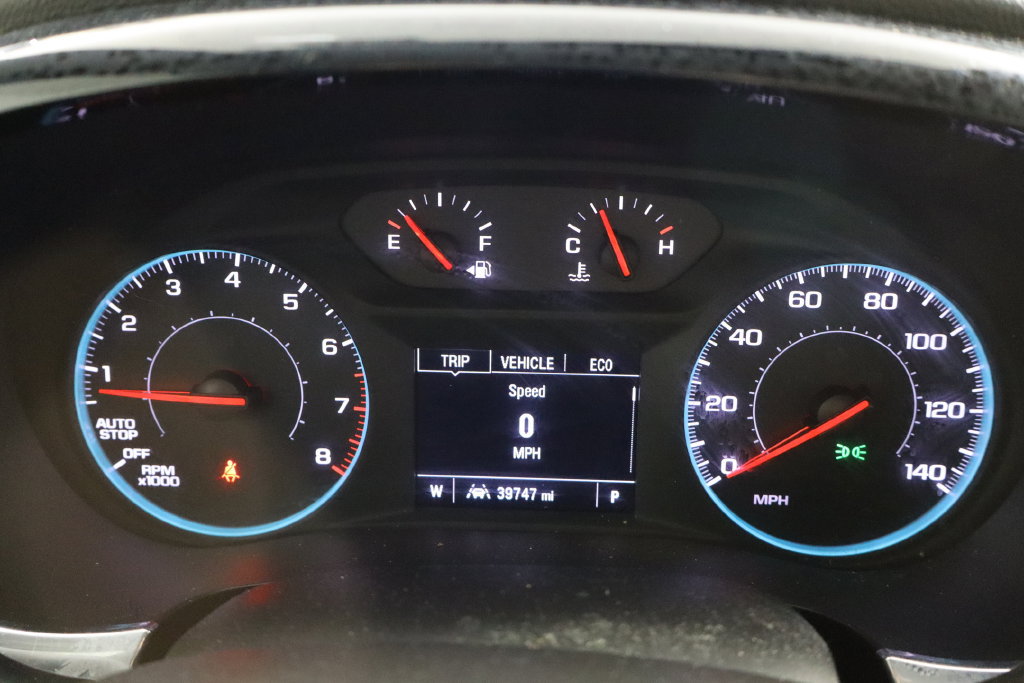 Used 2023 Chevrolet Traverse LS FWD image 11