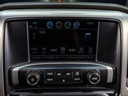 Used 2017 GMC Sierra 1500 SLT w/ Enhanced Driver Alert Package image 23