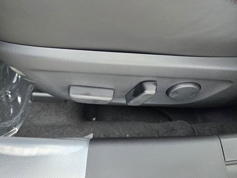 New 2026 MAZDA MAZDA3 2.5 S Sedan w/ Preferred Pkg image 4