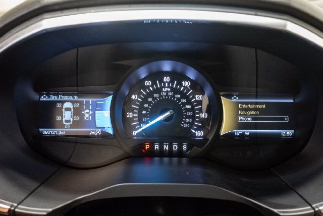 Used 2019 Ford Edge Titanium w/ Equipment Group 301A AWD/4WD image 14