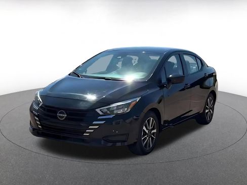 Used 2025 Nissan Versa SV FWD image 7
