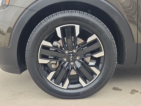 Used 2023 Kia Telluride SX Prestige image 12