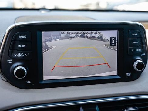 Used 2020 Hyundai Santa Fe SEL FWD image 20