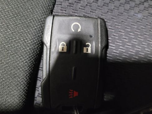 Used 2015 Chevrolet Silverado 1500 LT w/ All Star Edition AWD/4WD image 32