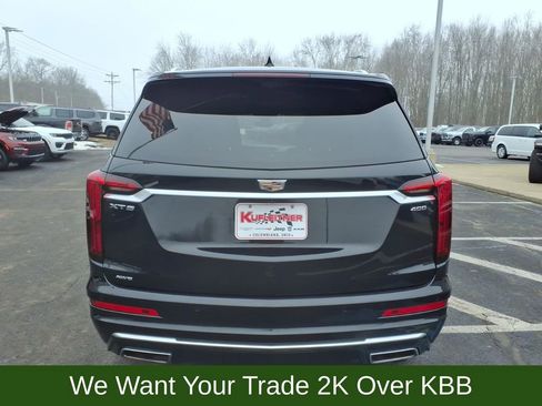 Used 2023 Cadillac XT6 Premium Luxury w/ Technology Package image 3